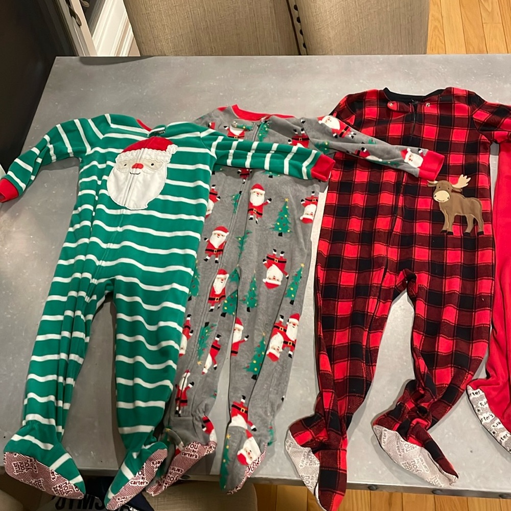 Size 2-3T baby boy Christmas pajamas.